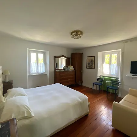 Bellagio Bed & Breakfast לינה וארוחת בוקר 3*