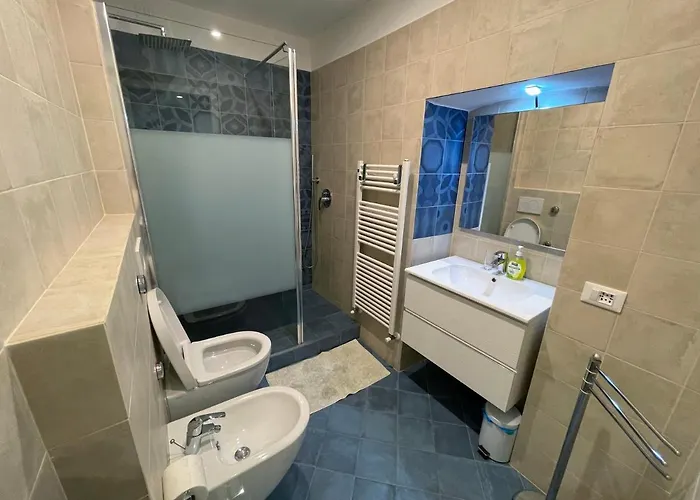 Bellagio Bed & Breakfast לינה וארוחת בוקר 3*