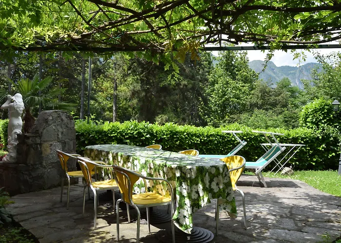 Bellagio Bed & Breakfast בלאג'יו