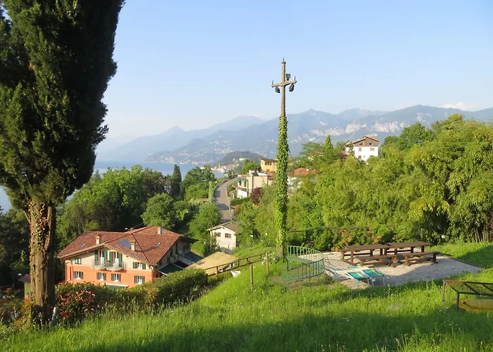 לינה וארוחת בוקר Bellagio Bed & Breakfast 3*